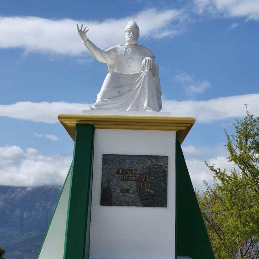 Baba Hekurani, nga emigrant në Greqi në Alipostivan, jeta e vdekja